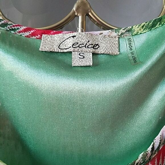 Cecico sleeveless tunic top Sz S - Picture 3 of 4